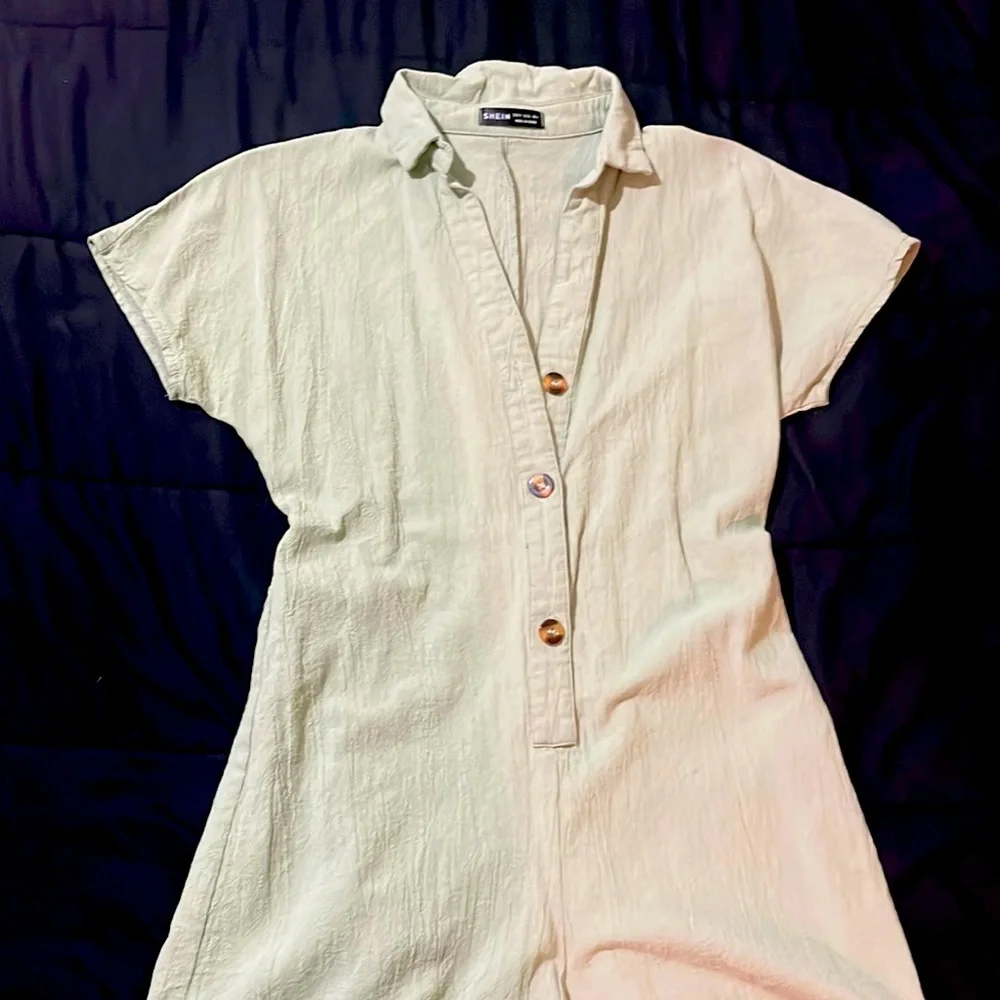 Green Rumper - Picture 2 of 3